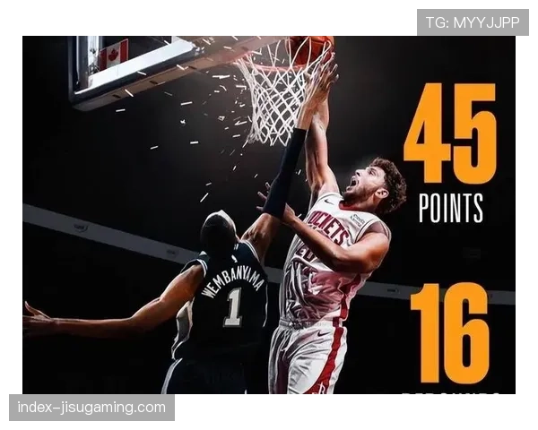 美职篮常规赛第12轮，雷霆队以12胜1负战绩领跑联盟