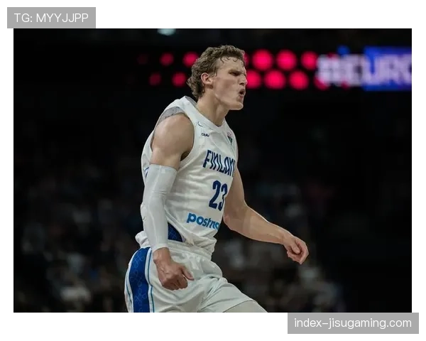 努尔基奇连续三场三双创爵士历史，高原主场掌声雷动